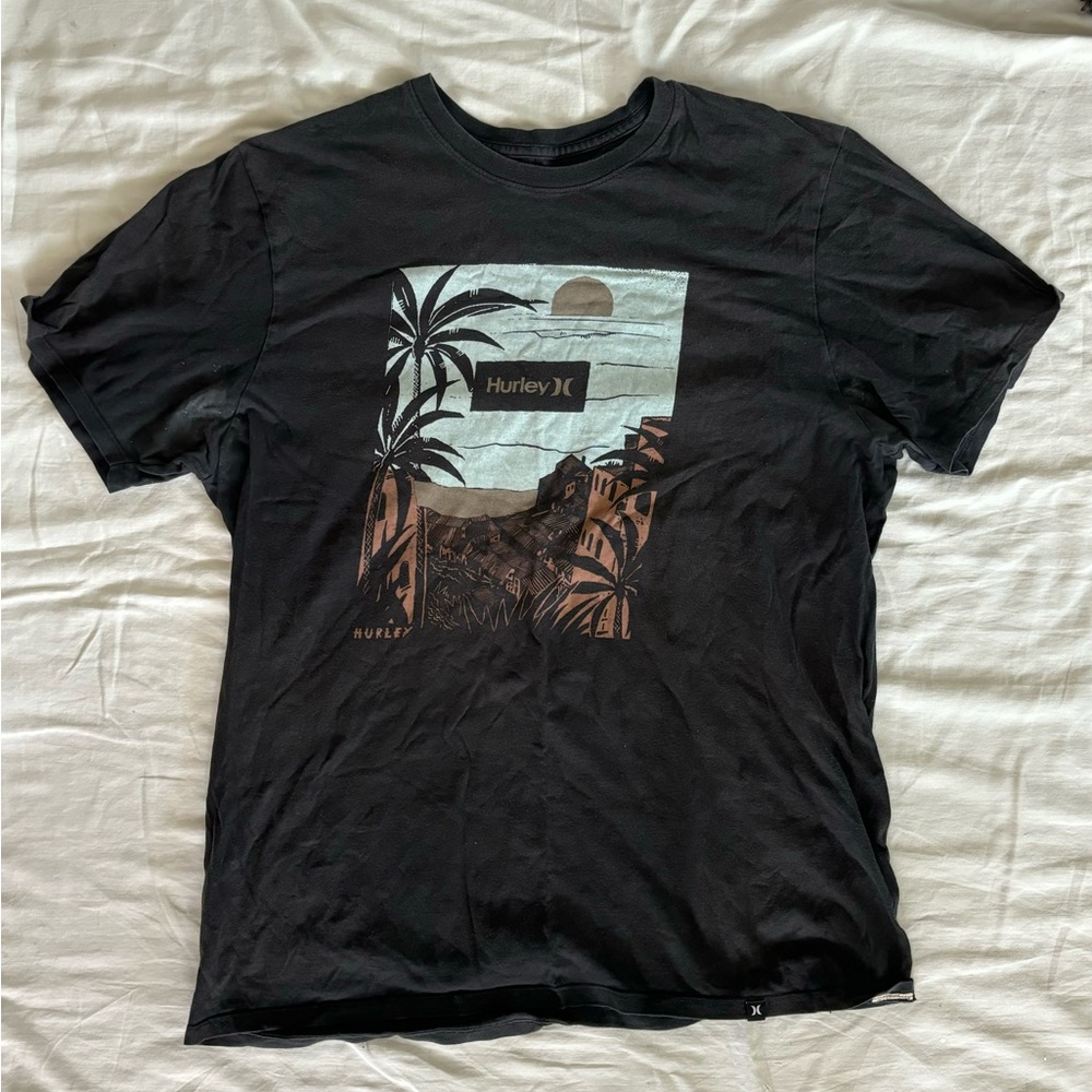 Hurley - Short Sleeve T-Shirt